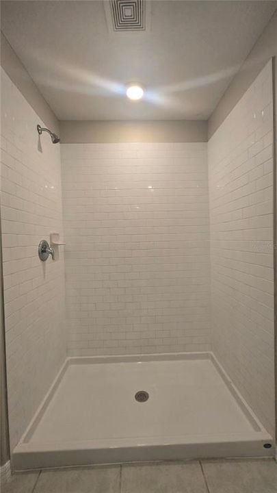 For Sale: $359,999 (4 beds, 2 baths, 1914 Square Feet)