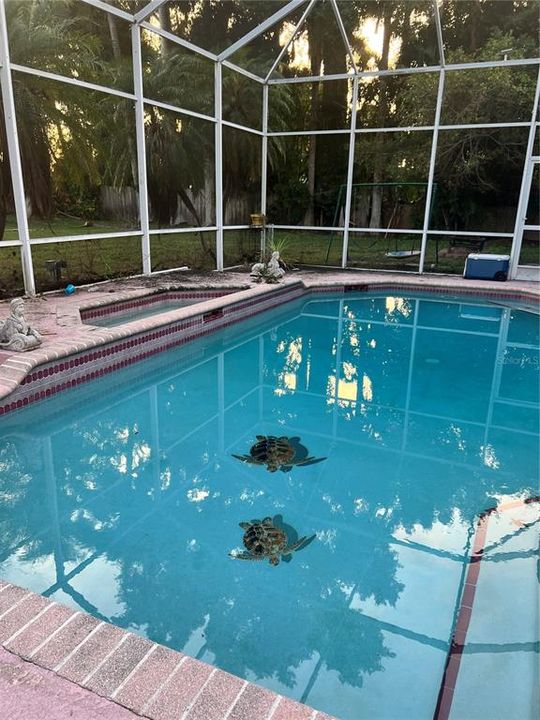 待售: $700,000 (4 贝兹, 3 浴室, 2851 平方英尺)