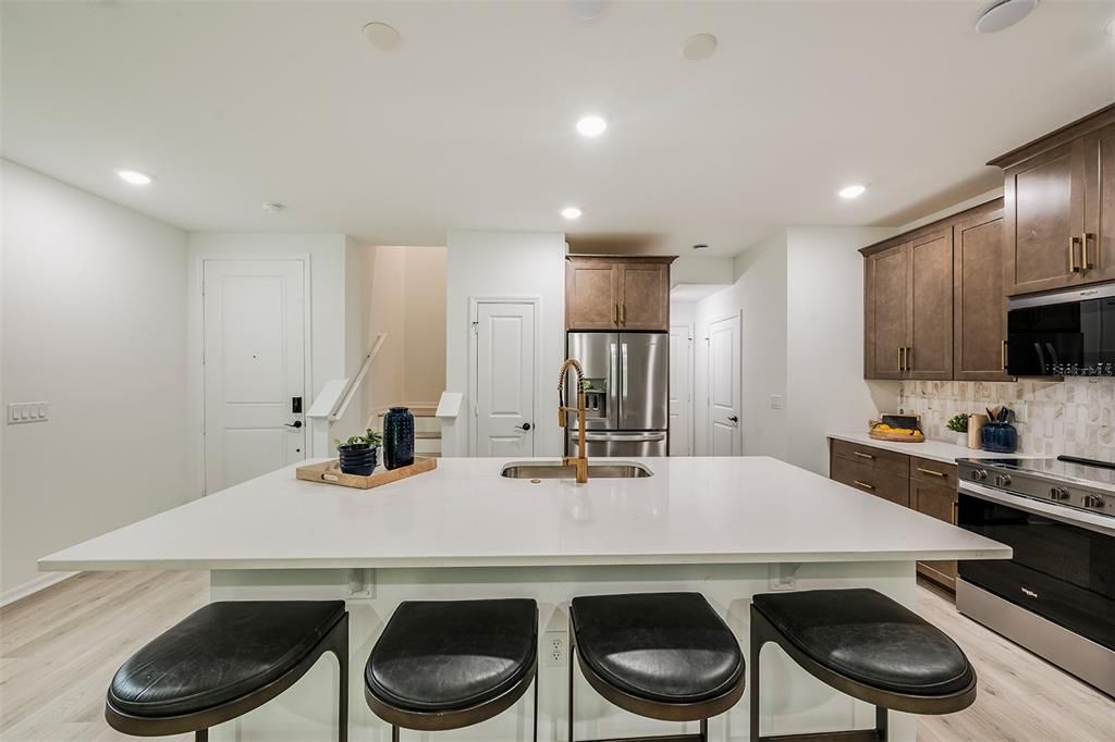 En Venta: $483,425 (3 camas, 2 baños, 1783 Pies cuadrados)