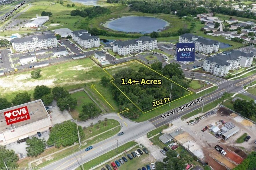 For Sale: $1,100,000 (1.40 acres)
