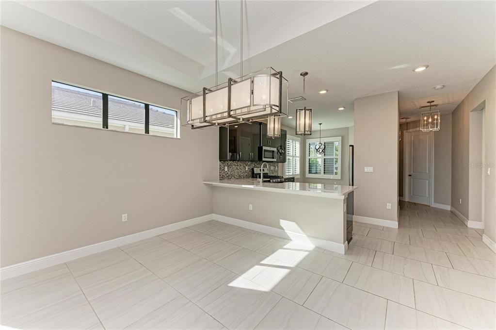 На продажу: $560,000 (2 спален, 2 ванн, 1671 Квадратных фут)