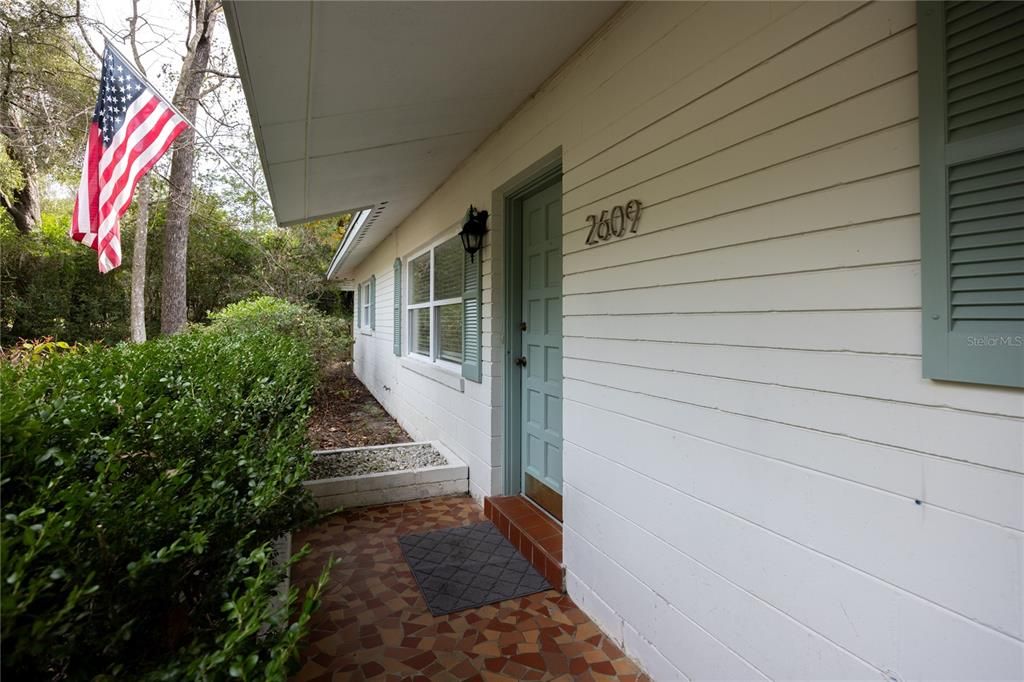 En Venta: $315,000 (3 camas, 2 baños, 1450 Pies cuadrados)