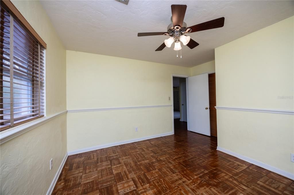 En Venta: $315,000 (3 camas, 2 baños, 1450 Pies cuadrados)