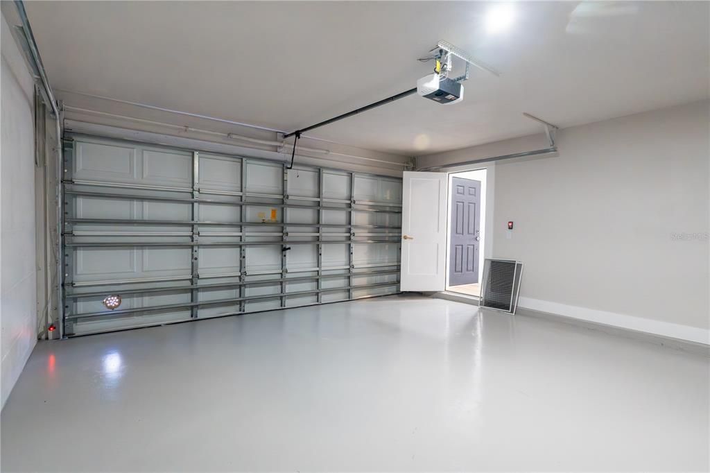 For Sale: $314,900 (3 beds, 2 baths, 1328 Square Feet)