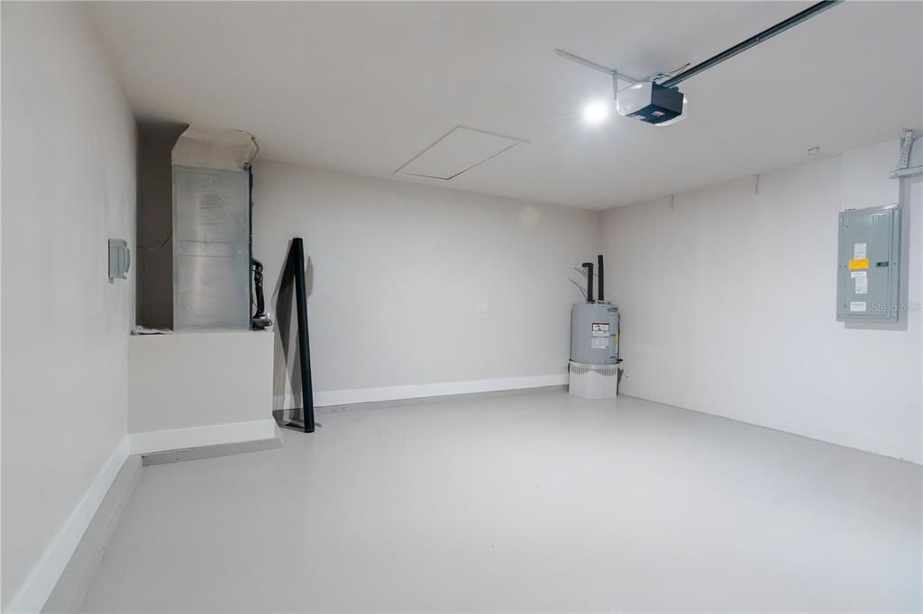 For Sale: $314,900 (3 beds, 2 baths, 1328 Square Feet)