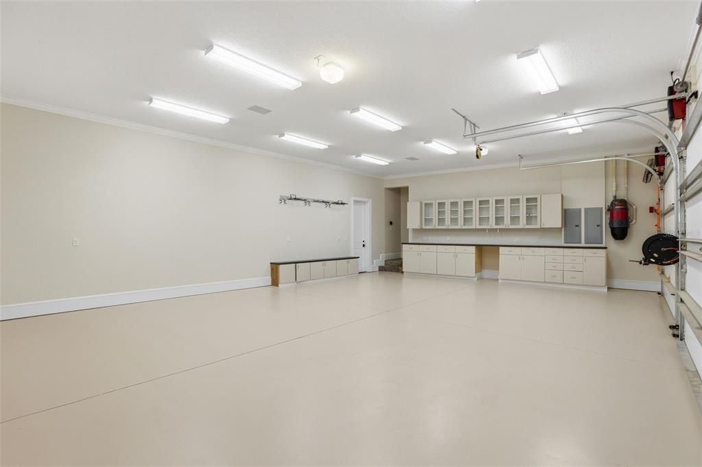 En Venta: $2,285,000 (6 camas, 4 baños, 5513 Pies cuadrados)