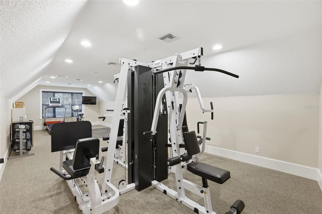 En Venta: $2,285,000 (6 camas, 4 baños, 5513 Pies cuadrados)