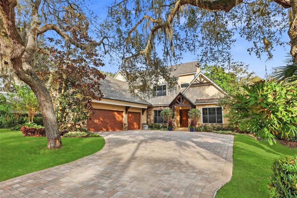 En Venta: $2,285,000 (6 camas, 4 baños, 5513 Pies cuadrados)