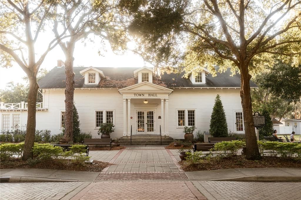 En Venta: $2,285,000 (6 camas, 4 baños, 5513 Pies cuadrados)