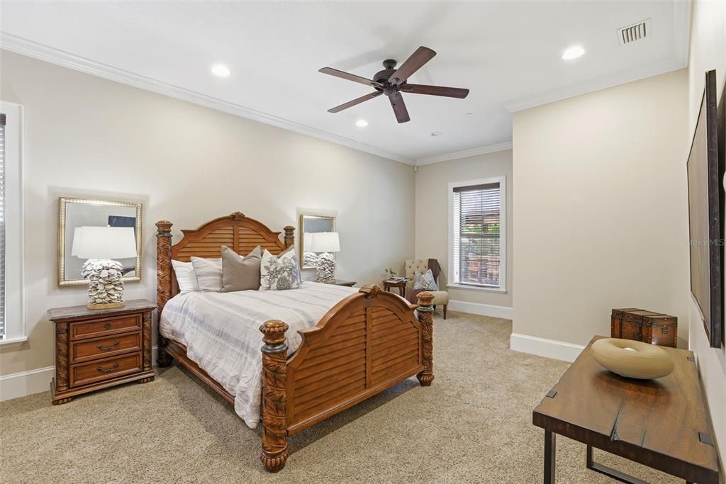 En Venta: $2,285,000 (6 camas, 4 baños, 5513 Pies cuadrados)