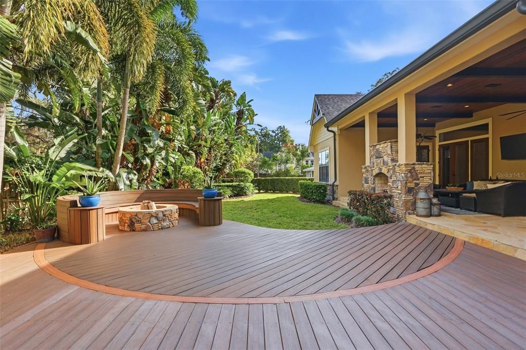 En Venta: $2,285,000 (6 camas, 4 baños, 5513 Pies cuadrados)