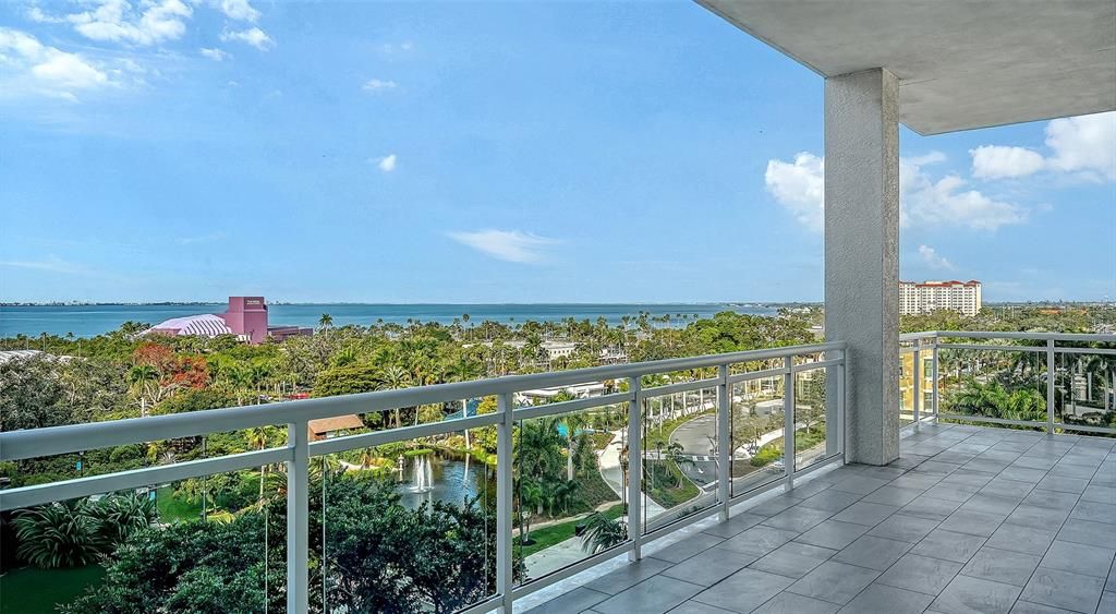 For Sale: $3,600,000 (4 beds, 4 baths, 3698 Square Feet)