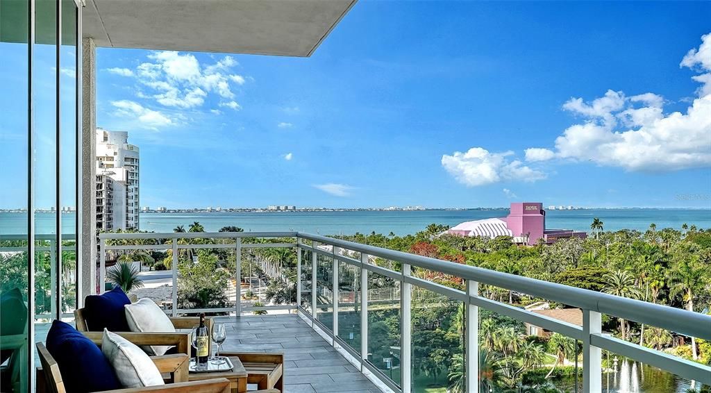 For Sale: $3,600,000 (4 beds, 4 baths, 3698 Square Feet)