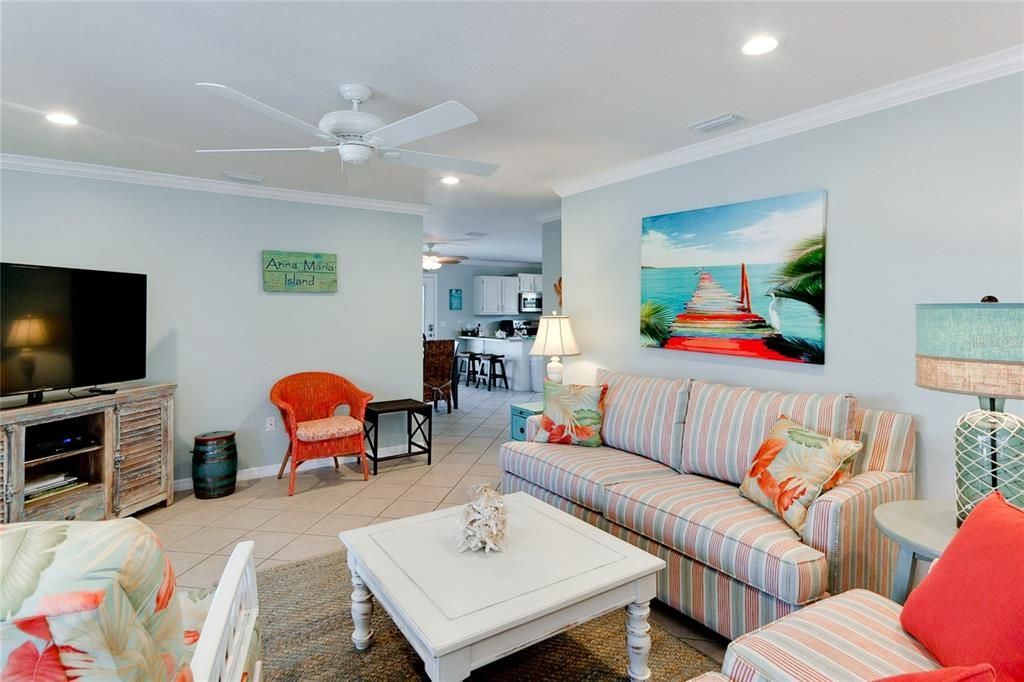 For Sale: $1,799,000 (2 beds, 2 baths, 1480 Square Feet)