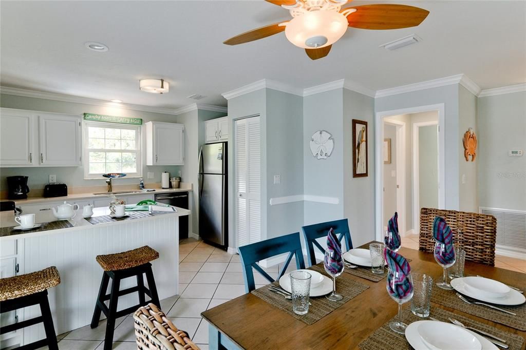 For Sale: $1,799,000 (2 beds, 2 baths, 1480 Square Feet)