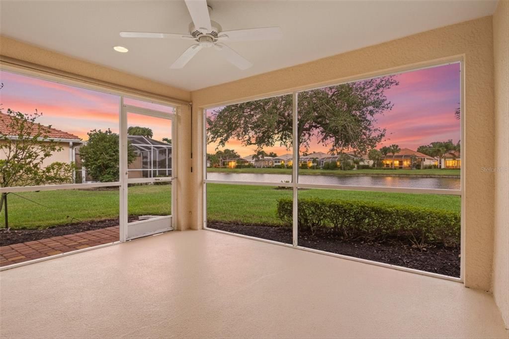 На продажу: $350,000 (3 спален, 2 ванн, 1554 Квадратных фут)