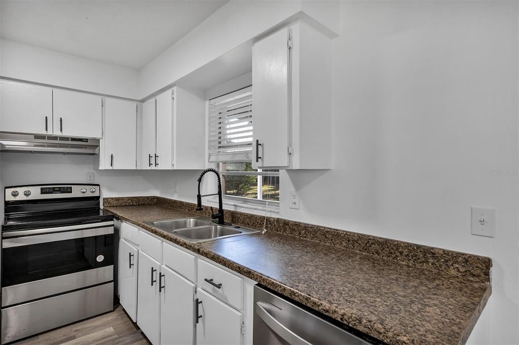 En Renta: $1,750 (3 camas, 1 baños, 1092 Pies cuadrados)