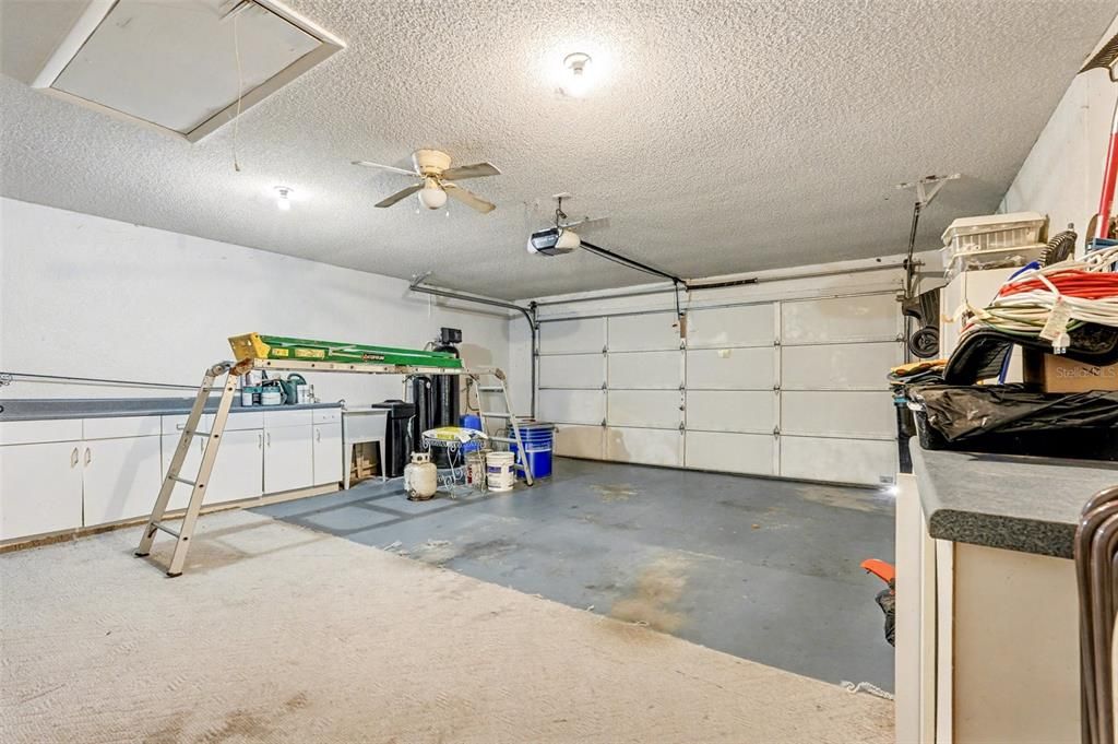 For Sale: $320,000 (3 beds, 2 baths, 2313 Square Feet)