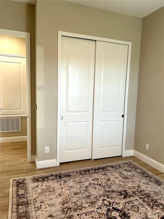 For Sale: $449,000 (2 beds, 2 baths, 1437 Square Feet)