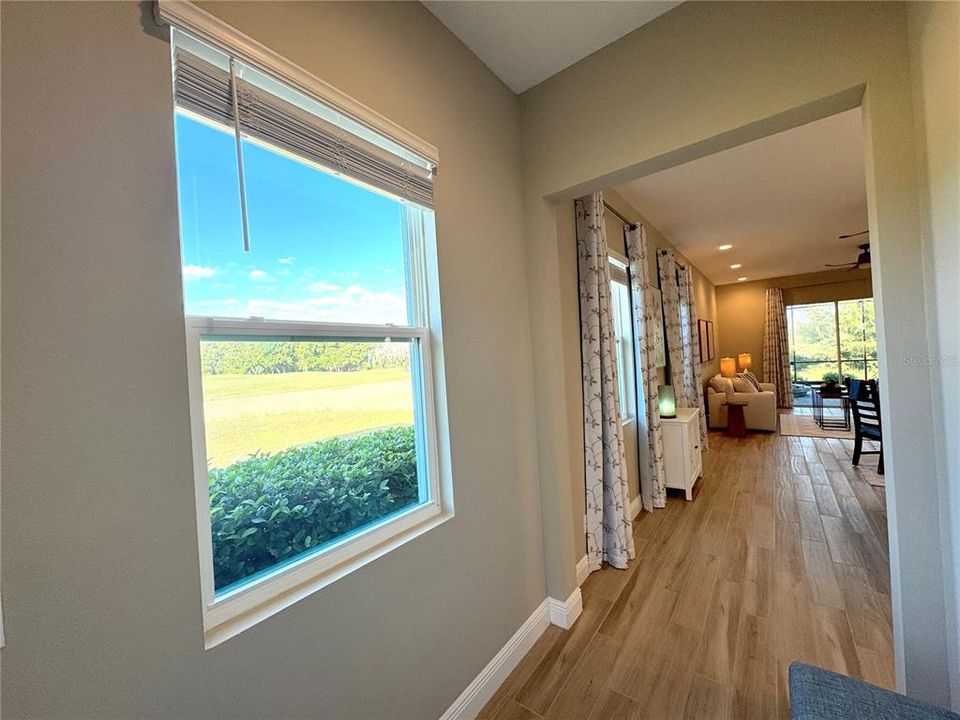 For Sale: $449,000 (2 beds, 2 baths, 1437 Square Feet)