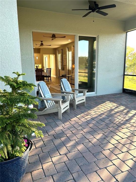 For Sale: $449,000 (2 beds, 2 baths, 1437 Square Feet)