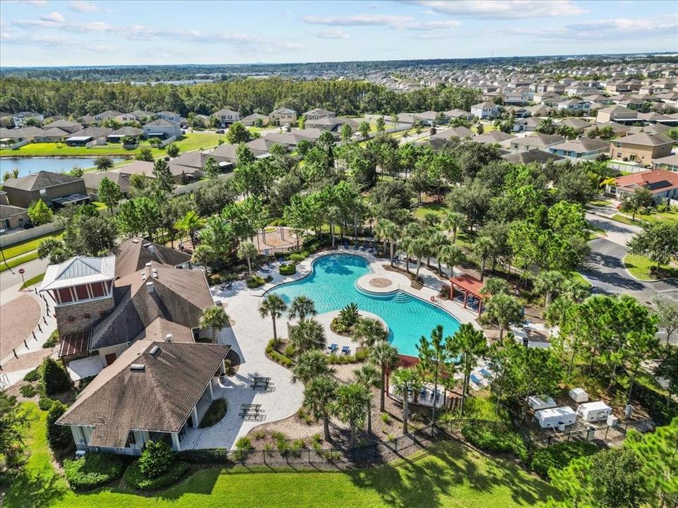 For Rent: $2,300 (4 beds, 2 baths, 1842 Square Feet)