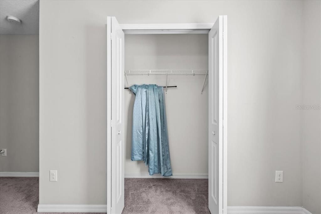 For Rent: $2,300 (4 beds, 2 baths, 1842 Square Feet)