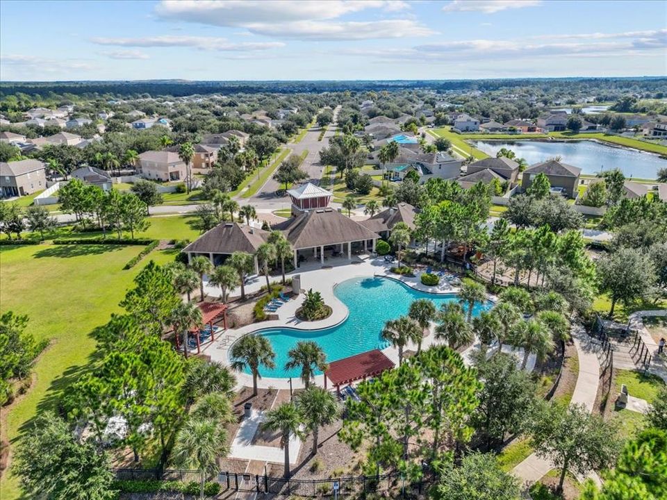 For Rent: $2,300 (4 beds, 2 baths, 1842 Square Feet)