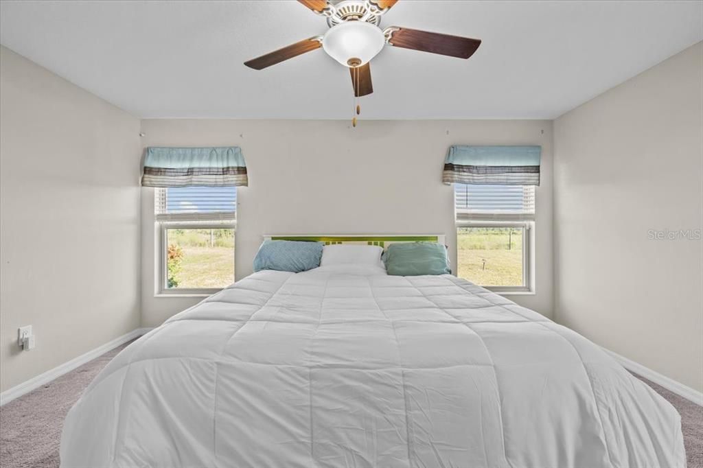 For Rent: $2,300 (4 beds, 2 baths, 1842 Square Feet)