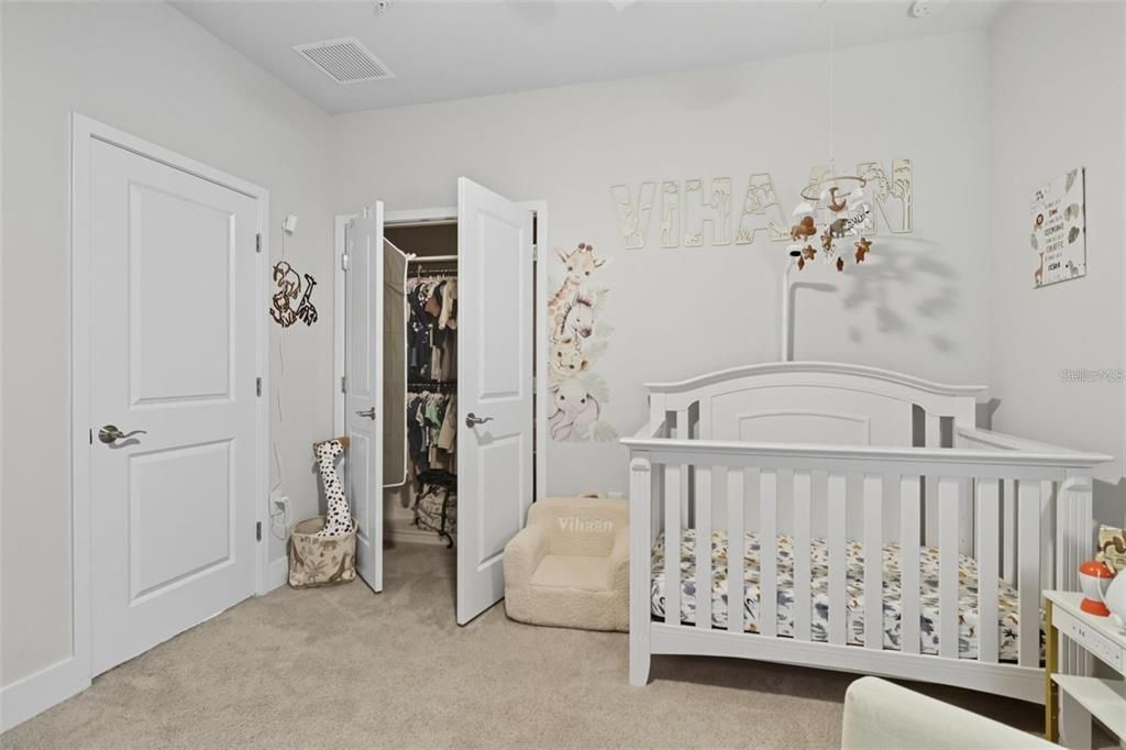 For Rent: $4,900 (3 beds, 3 baths, 2156 Square Feet)