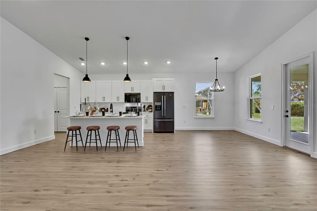 For Sale: $419,400 (4 beds, 3 baths, 2061 Square Feet)