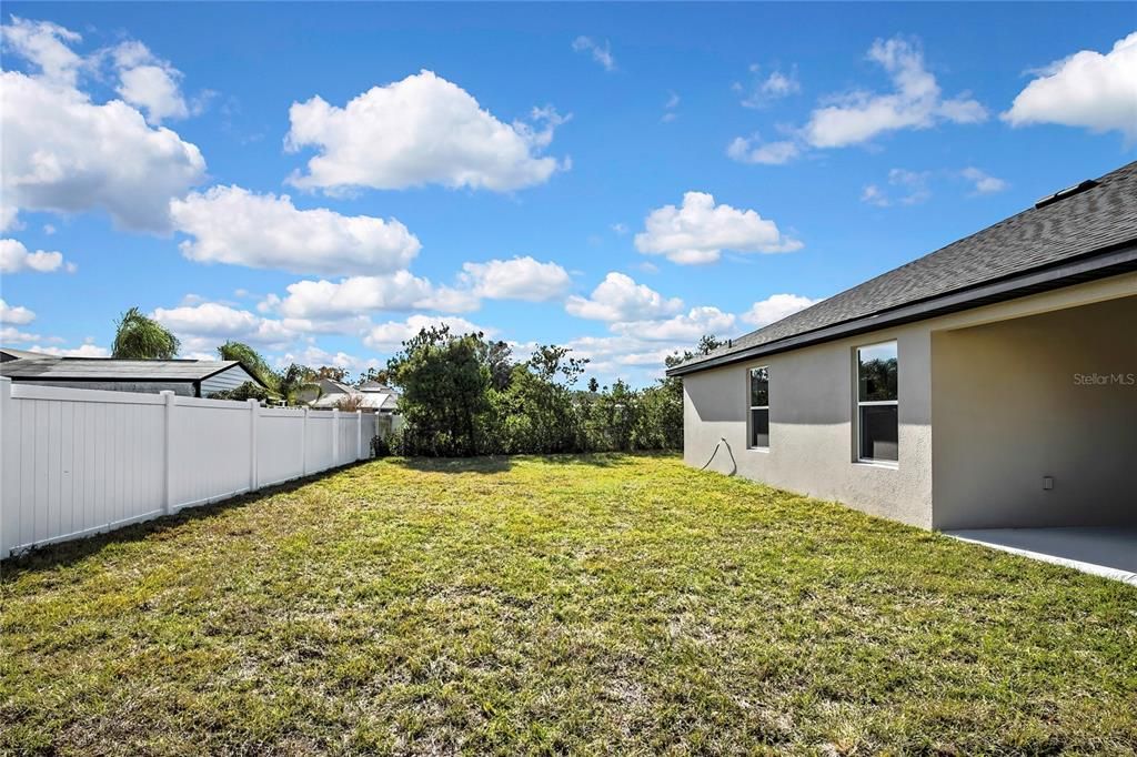 For Sale: $419,400 (4 beds, 3 baths, 2061 Square Feet)