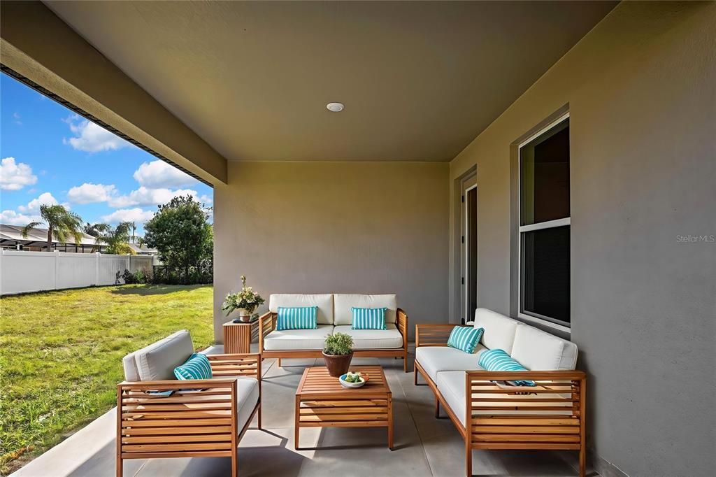 For Sale: $419,400 (4 beds, 3 baths, 2061 Square Feet)