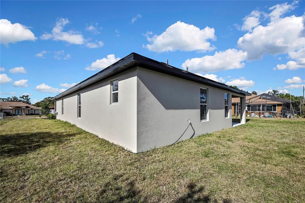 For Sale: $419,400 (4 beds, 3 baths, 2061 Square Feet)