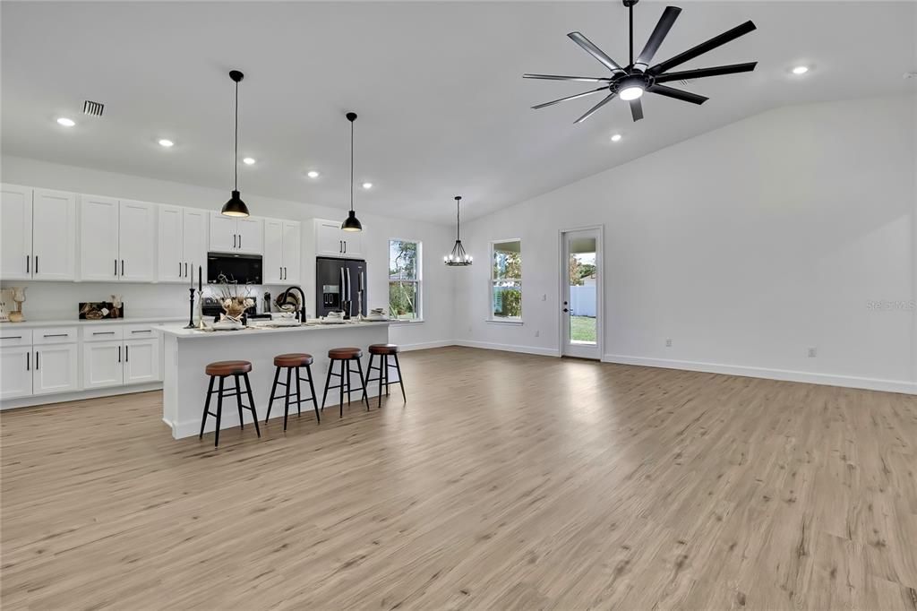 For Sale: $419,400 (4 beds, 3 baths, 2061 Square Feet)