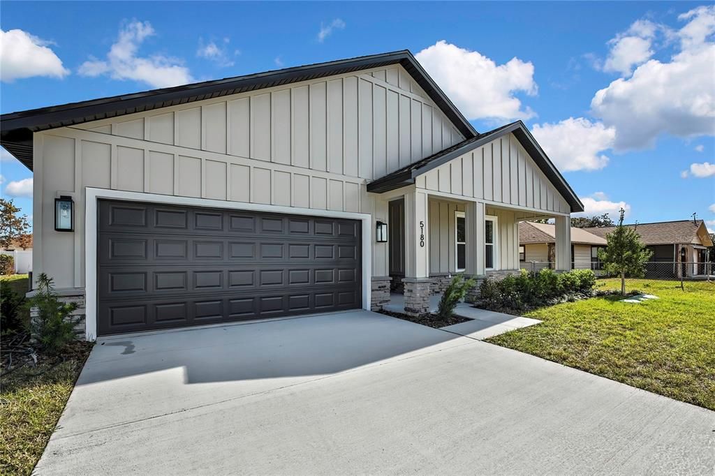 For Sale: $419,400 (4 beds, 3 baths, 2061 Square Feet)