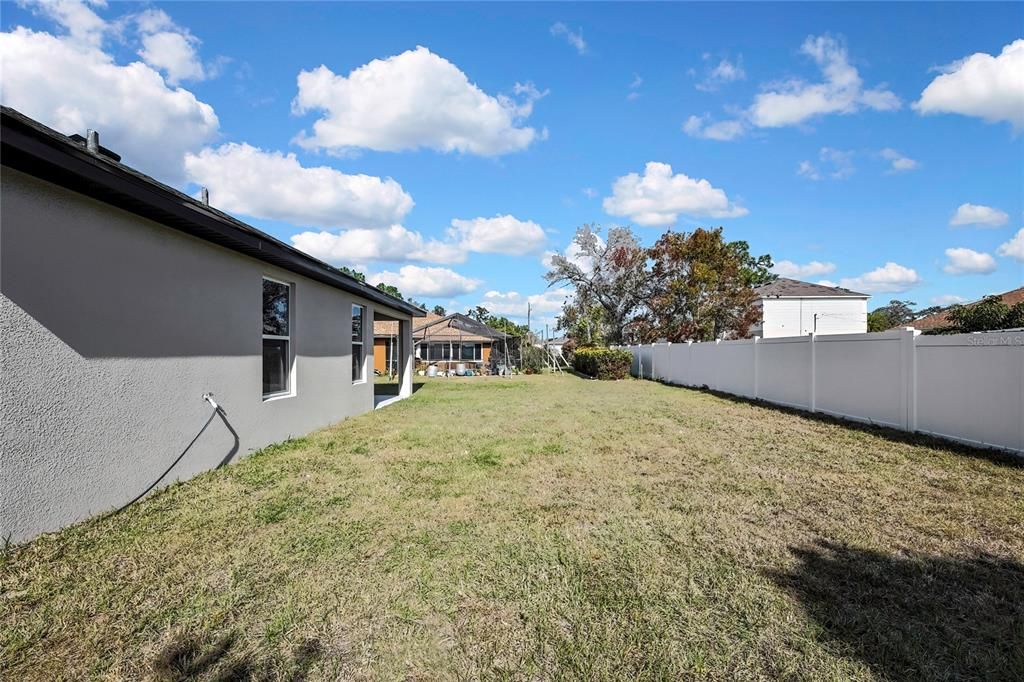 For Sale: $419,400 (4 beds, 3 baths, 2061 Square Feet)