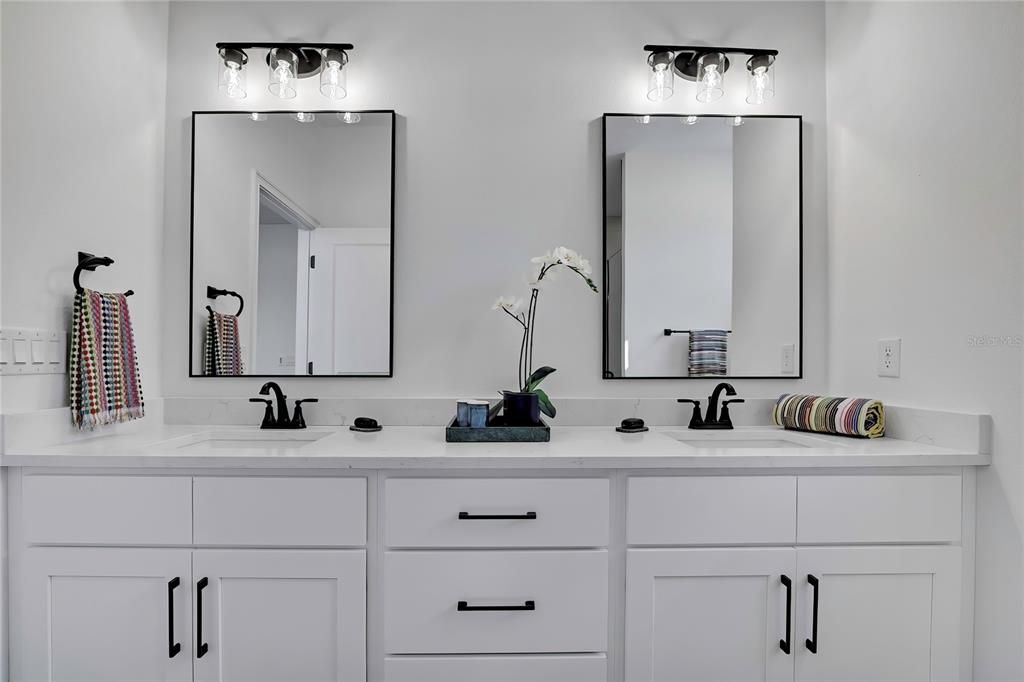 For Sale: $419,400 (4 beds, 3 baths, 2061 Square Feet)