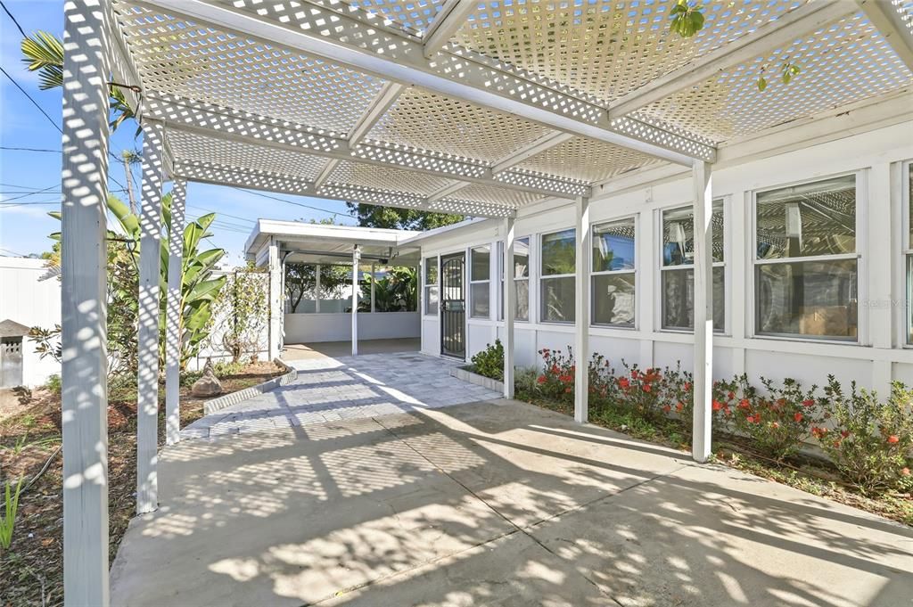 待售: $520,000 (2 贝兹, 2 浴室, 1475 平方英尺)