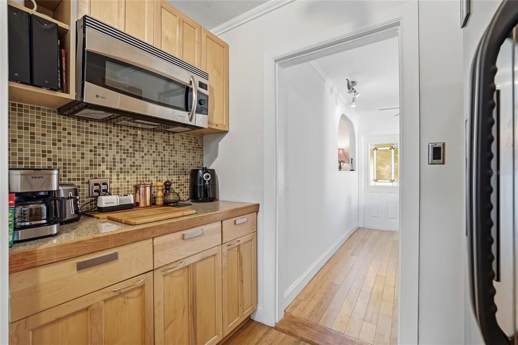 待售: $520,000 (2 贝兹, 2 浴室, 1475 平方英尺)