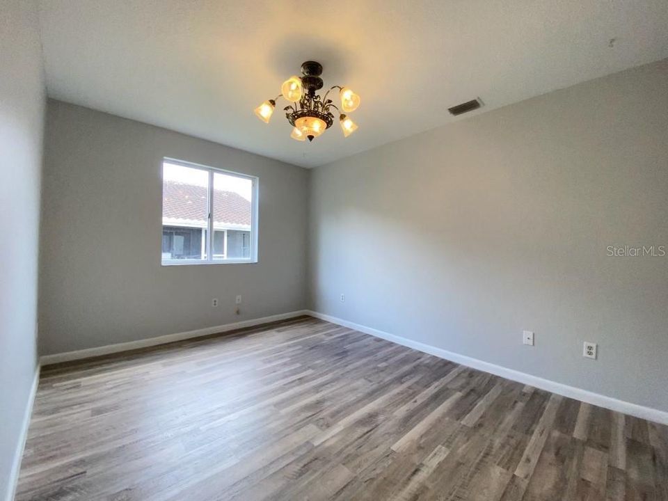 En Venta: $199,900 (2 camas, 2 baños, 1136 Pies cuadrados)