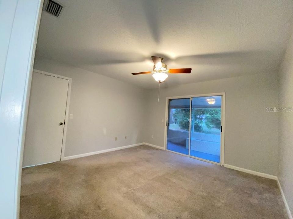 En Venta: $199,900 (2 camas, 2 baños, 1136 Pies cuadrados)