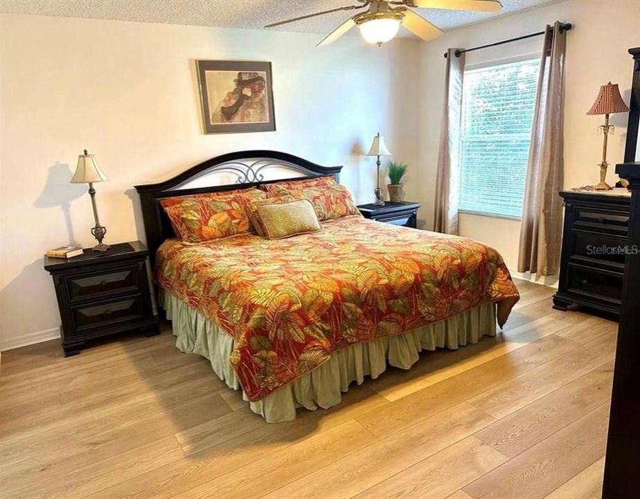 待售: $319,500 (3 贝兹, 2 浴室, 1392 平方英尺)