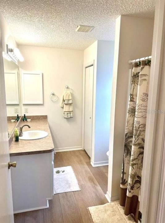 待售: $319,500 (3 贝兹, 2 浴室, 1392 平方英尺)