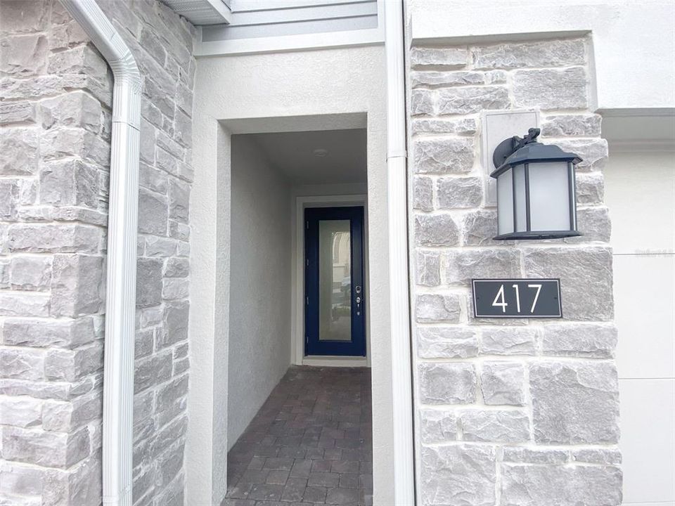 For Rent: $2,380 (4 beds, 3 baths, 1954 Square Feet)