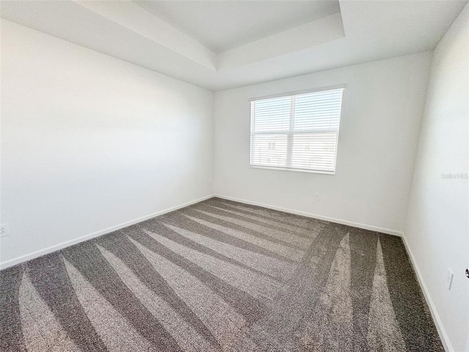 For Rent: $2,380 (4 beds, 3 baths, 1954 Square Feet)