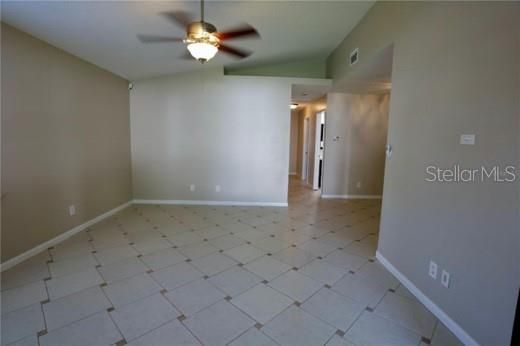 For Rent: $2,350 (3 beds, 2 baths, 1183 Square Feet)