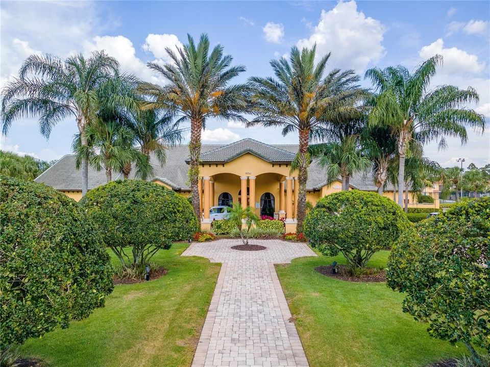 For Sale: $539,000 (5 beds, 5 baths, 3015 Square Feet)