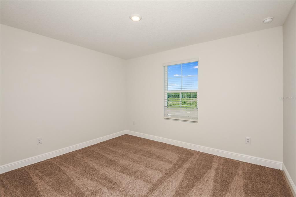 For Sale: $514,990 (5 beds, 3 baths, 2736 Square Feet)