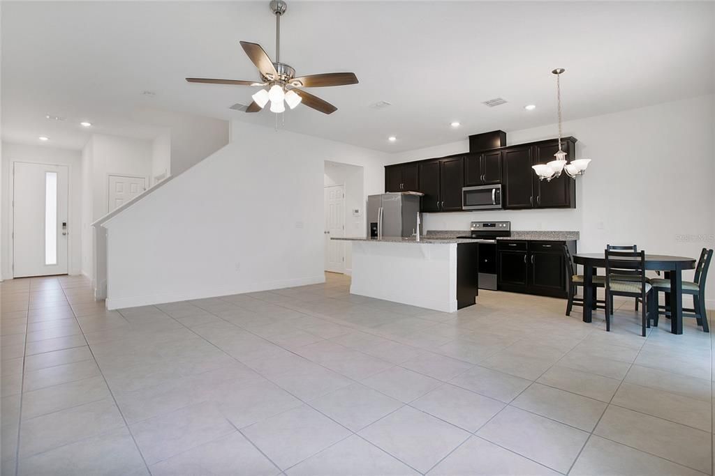 For Rent: $2,775 (3 beds, 2 baths, 1755 Square Feet)